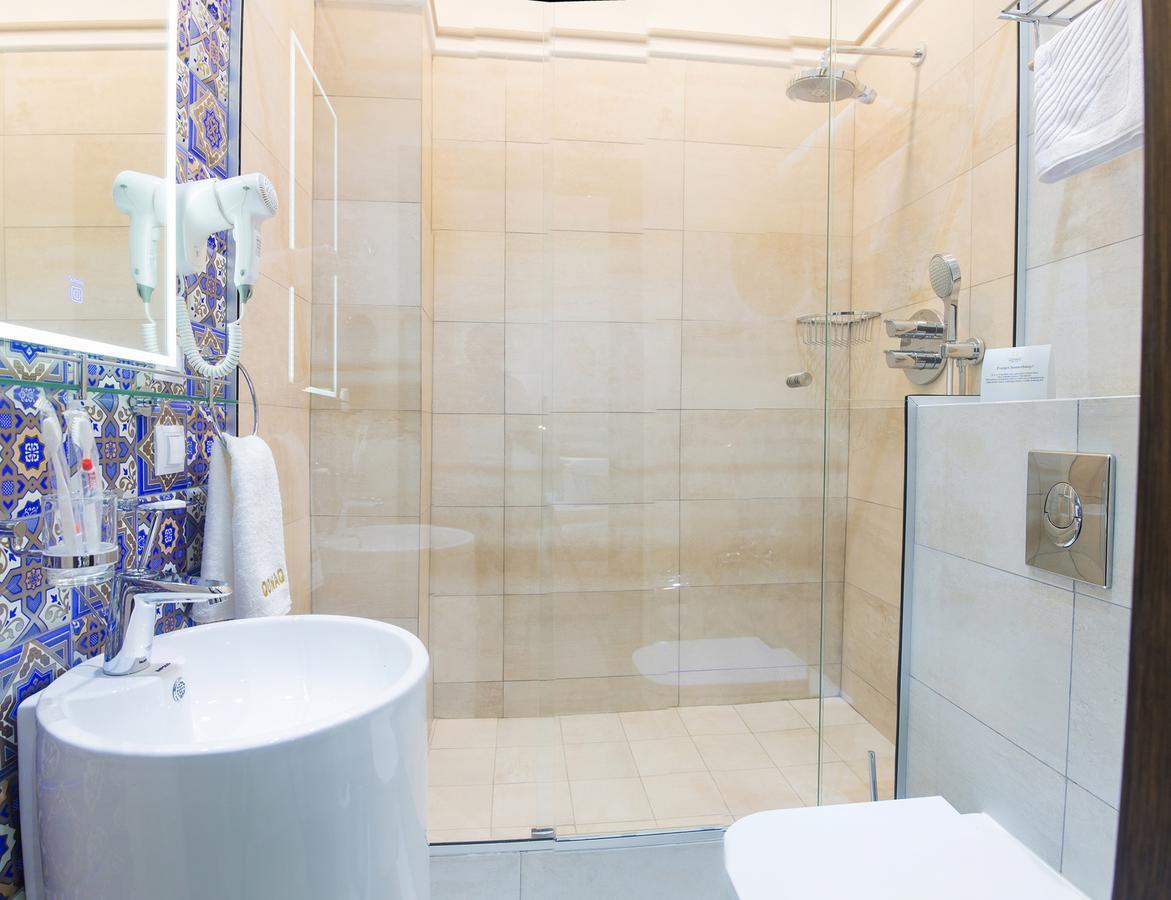 אסטנה Qonaq Hotel מראה חיצוני תמונה